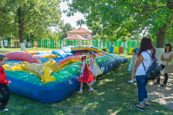 50 години ДГ Пролет - 50 години моят свят вълшебен - 31.05.2017г.